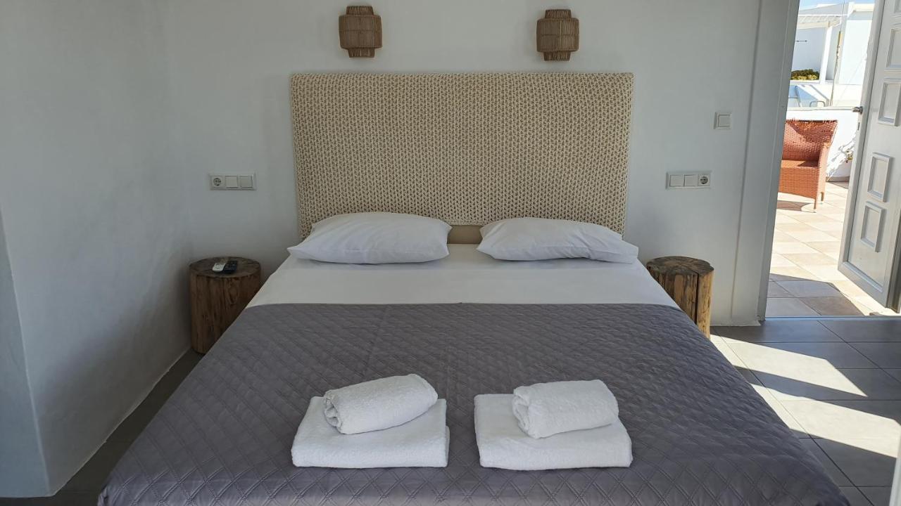 Pension Verykokkos Naxos City 객실 사진