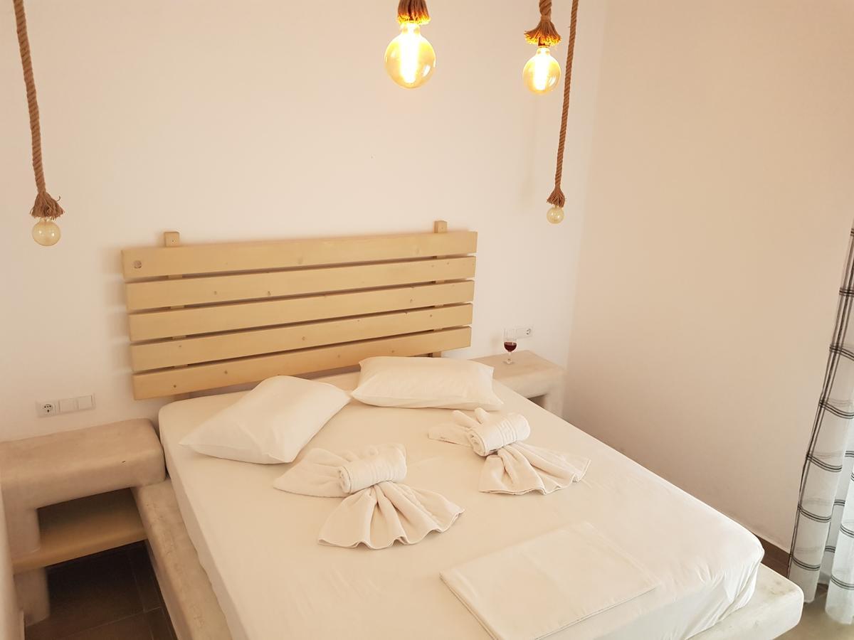 Pension Verykokkos Naxos City 외부 사진